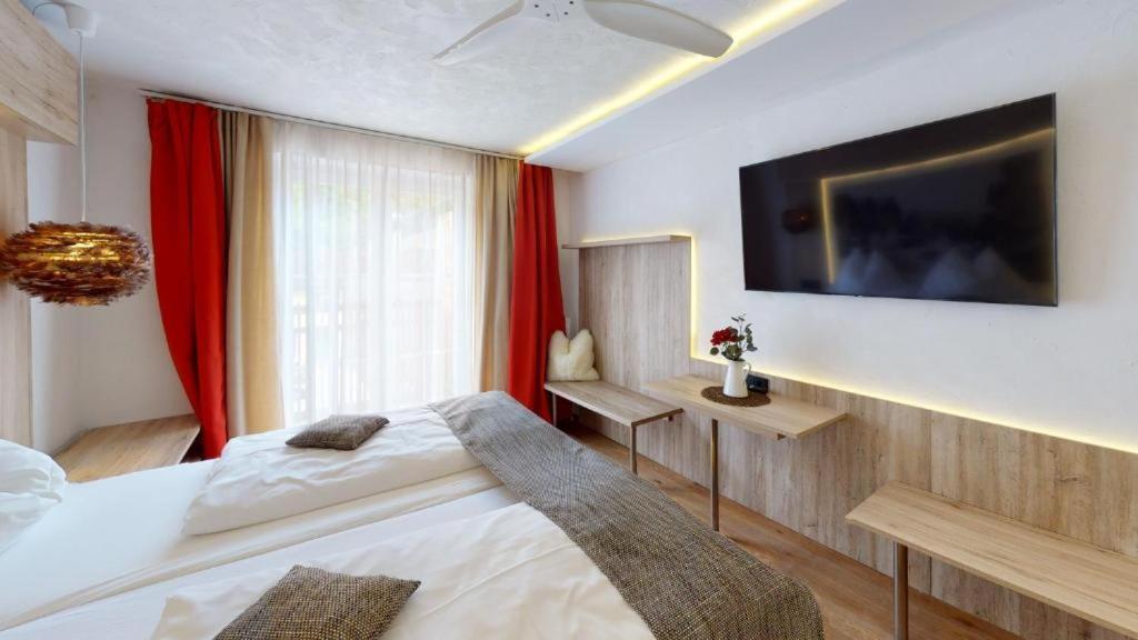 Hotel Adler Golling an der Salzach Exterior foto