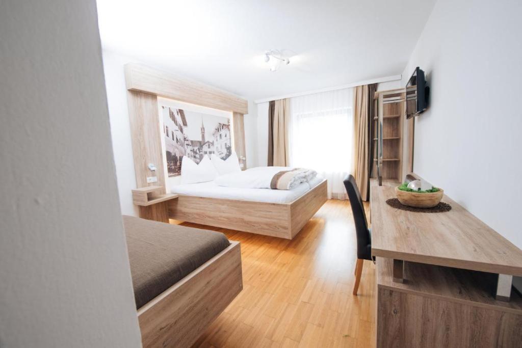 Hotel Adler Golling an der Salzach Exterior foto